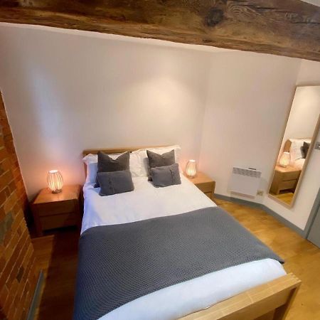 Stewart Docks Apartment Gloucester Extérieur photo