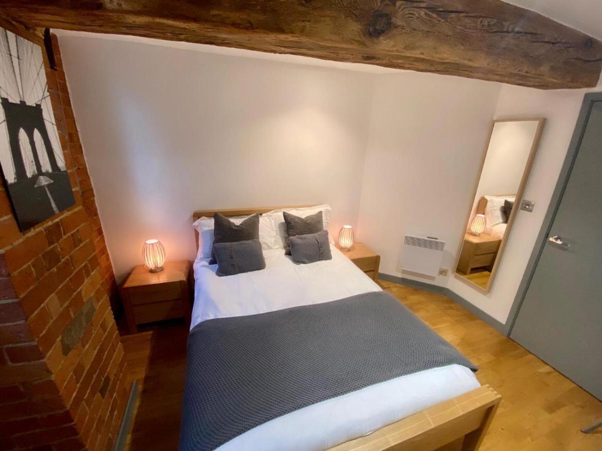 Stewart Docks Apartment Gloucester Extérieur photo
